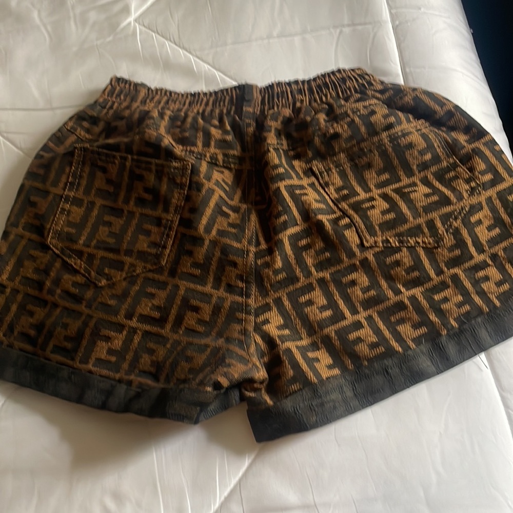 Fendi shorts - Picture 5 of 5
